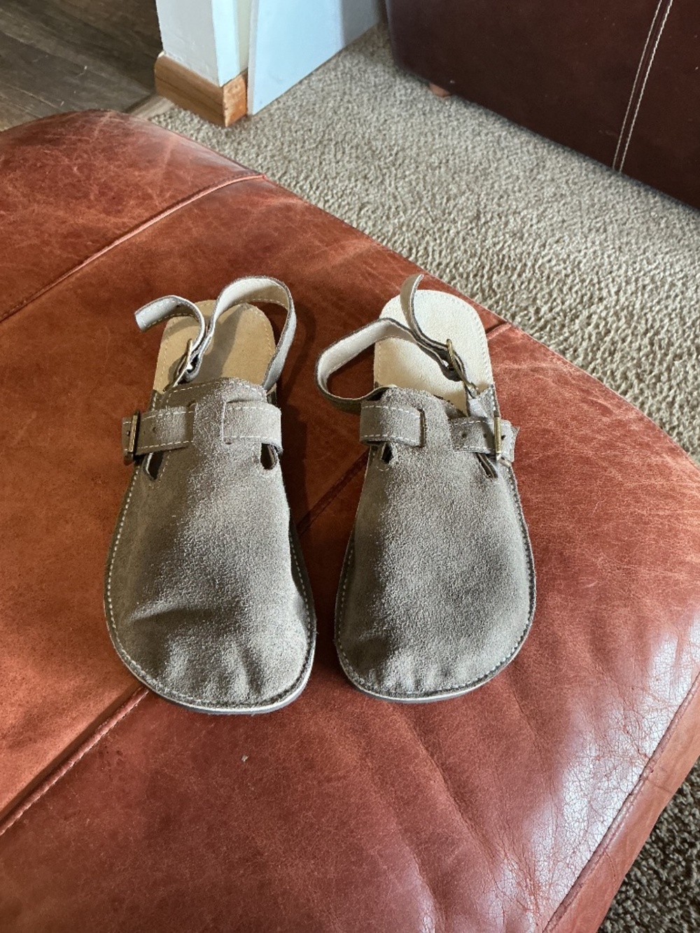 Handmade barefoot leather clogs - Picture 4 of 7